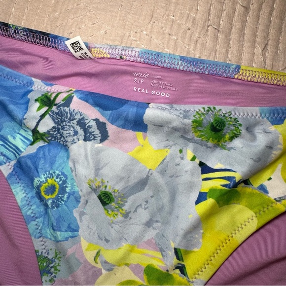 Aerie Floral Swimsuit | See Details for Sizing - Picture 5 of 10